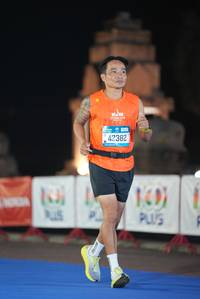 BIB: 42382, 1401
                            <button type="button" onclick="openModal(19722386)" class="btn btn-primary btn-sm float-right btn-popup" data-toggle="modal" data-target=".modal-high-quality">
                        <i class="fas fa-shopping-cart"></i> Add to Cart
                    </button>
                                            <button type="button" onclick="isThisMe(19722386, true)" class="btn btn-success btn-sm float-right btn-popup btn-isme hidden" data-toggle="tooltip" data-placement="bottom" title="นี่คือรูปของคุณใช่ไหม คลิกที่นี่เพื่อเอาเข้าอัลบั้ม">
                        <i class="fas fa-plus"></i> Add to album
                    </button>
                    <button type="button" onclick="isThisMe(19722386, false)" class="btn btn-warning btn-sm float-right btn-popup btn-isnotme hidden">
                        <i class="fas fa-ban"></i> Remove from album
                    </button>